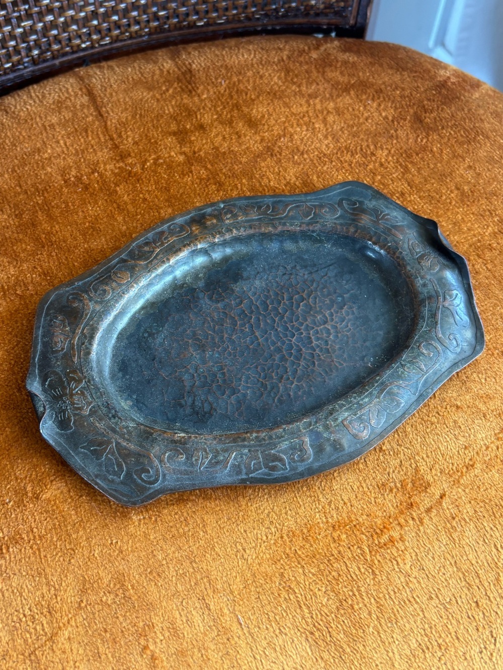 Vintage Hand Hammered Tray Arts & Crafts Floral Repousse Patina